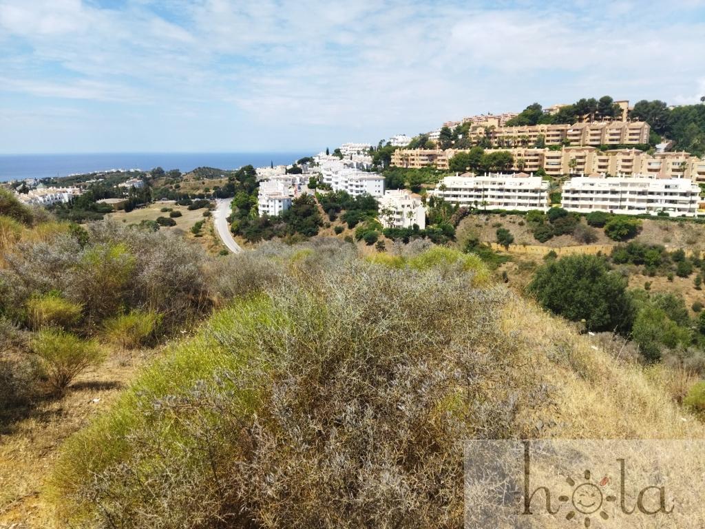 For sale of land in Mijas