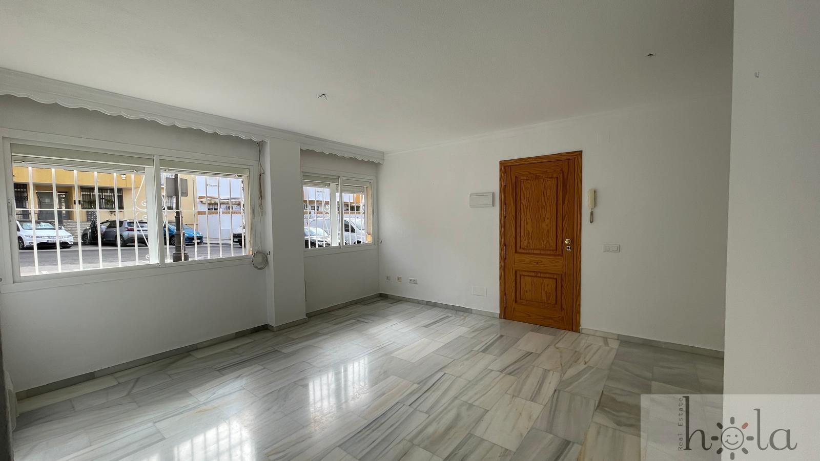 For sale of flat in Estepona