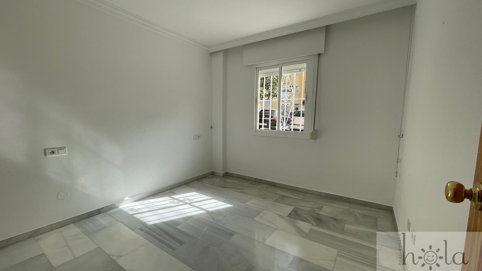For sale of flat in Estepona
