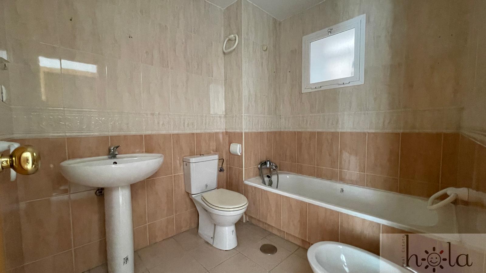 For sale of flat in Estepona