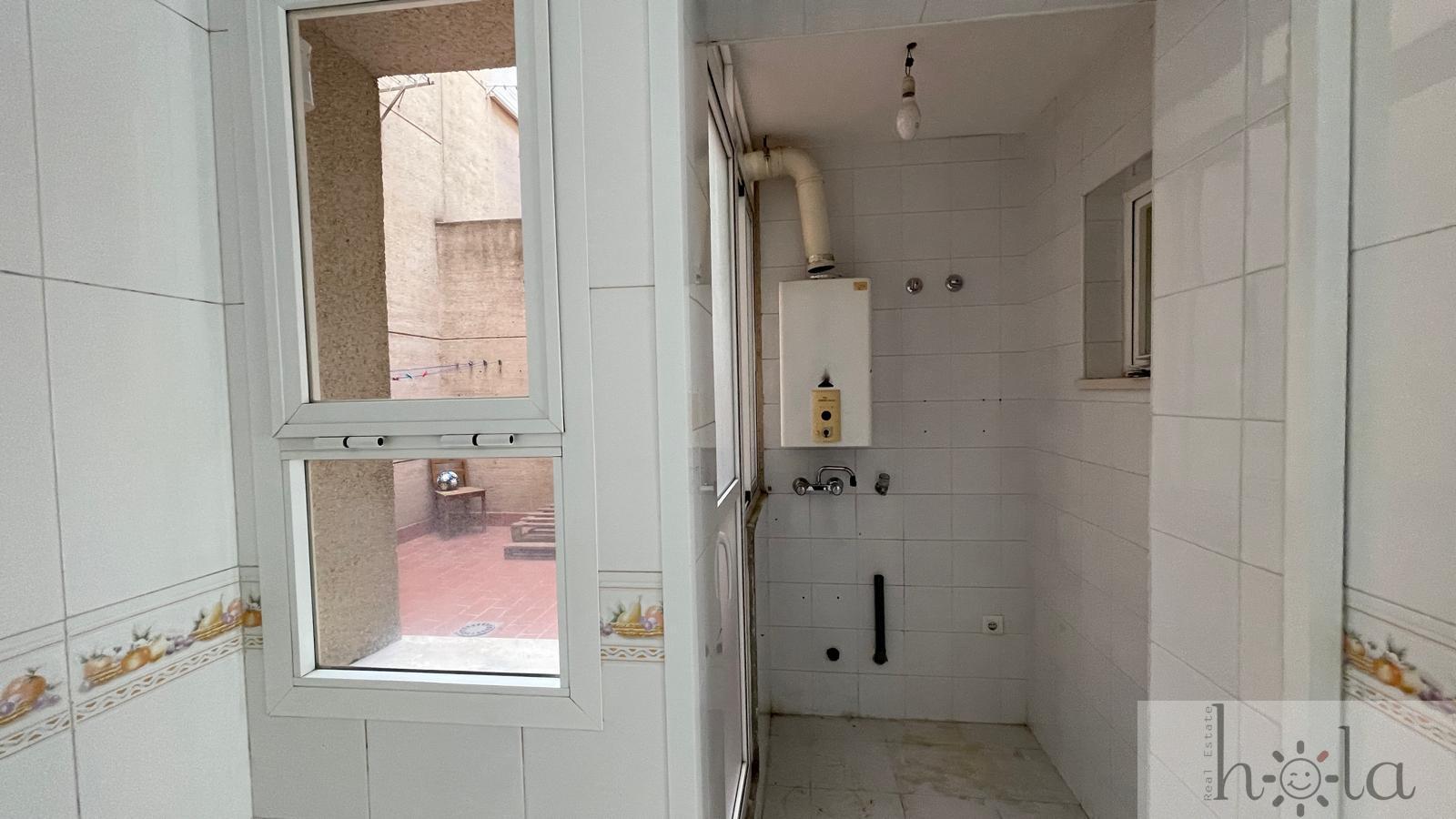 For sale of flat in Estepona