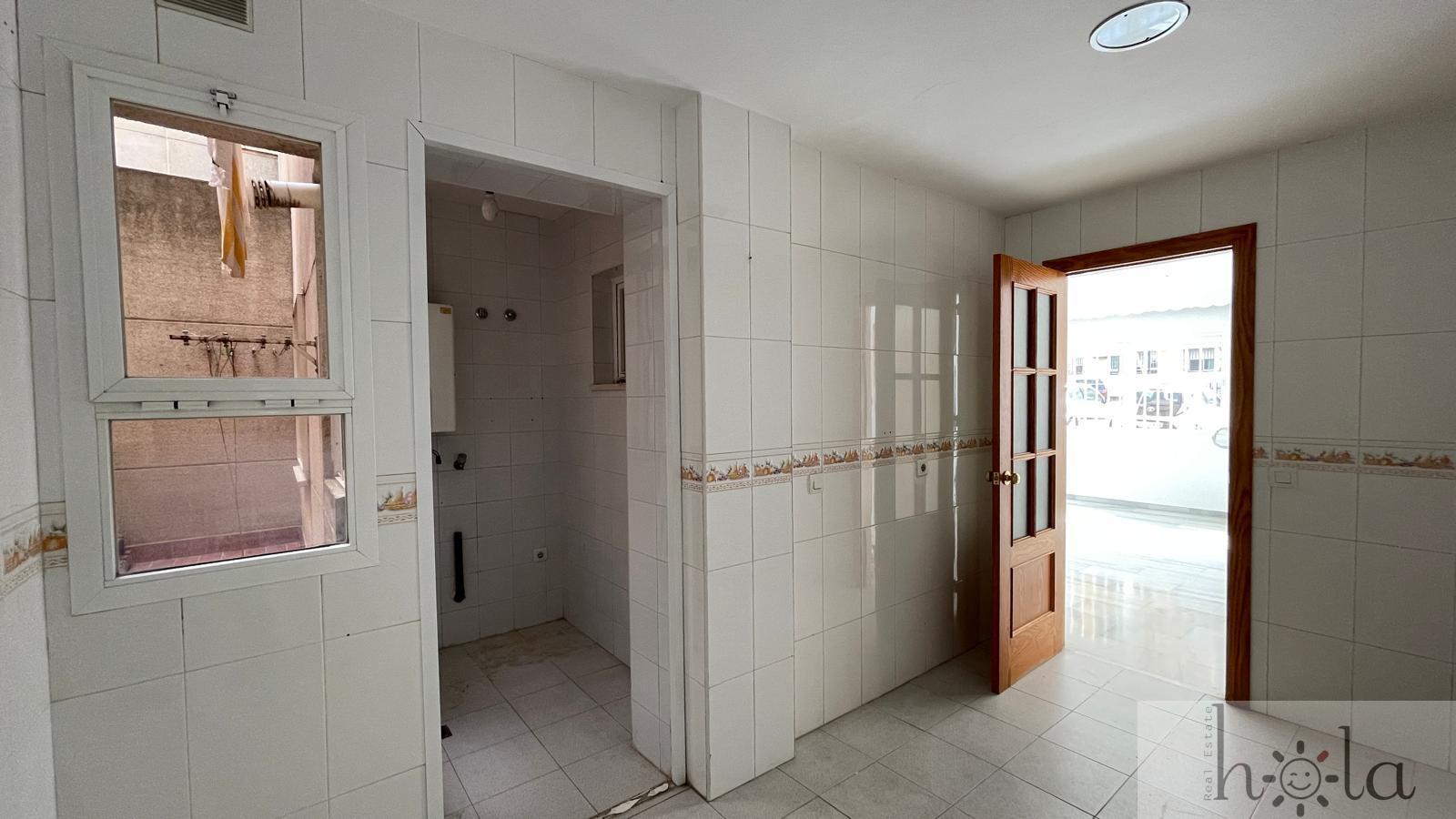 For sale of flat in Estepona