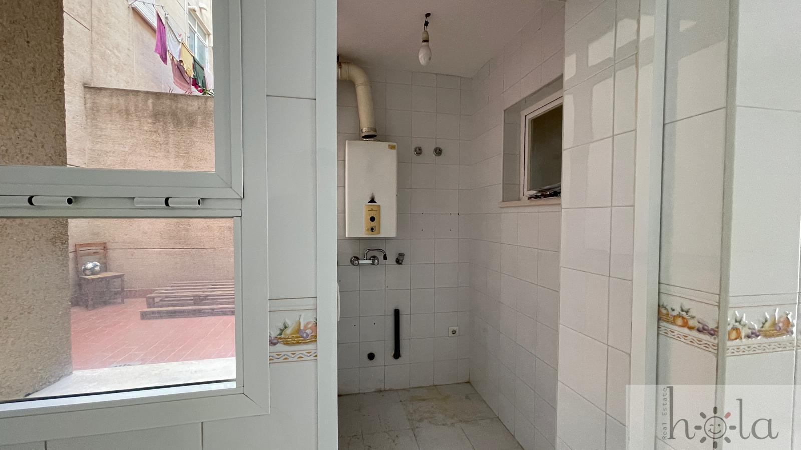 For sale of flat in Estepona