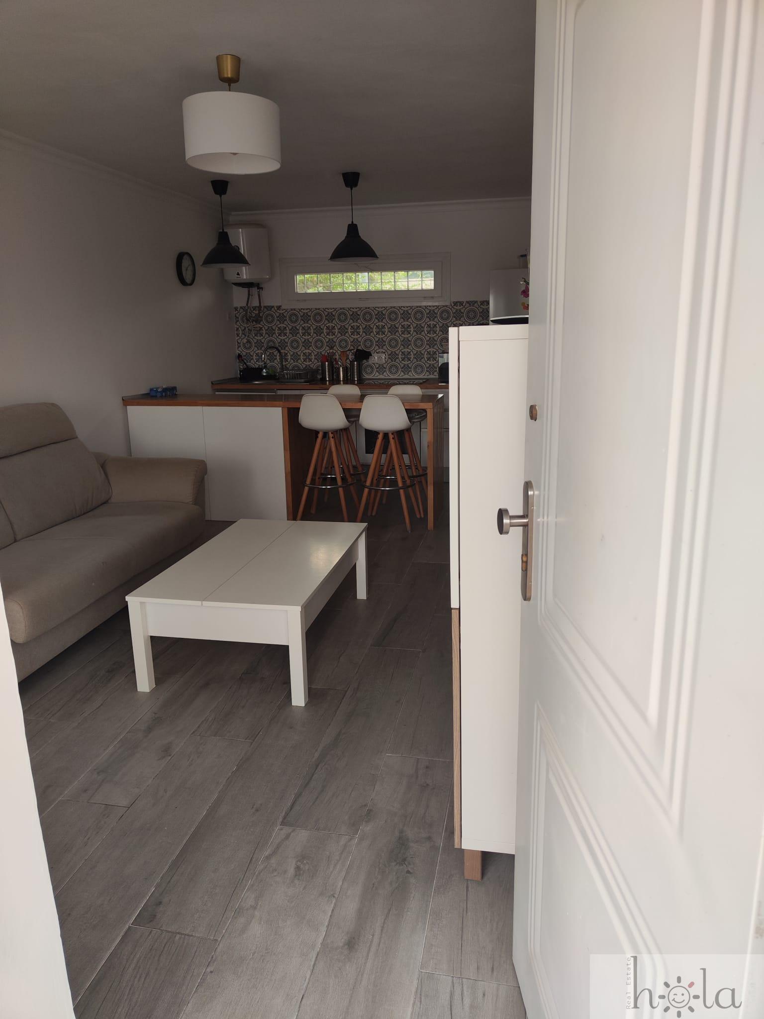 For sale of apartment in Benalmádena