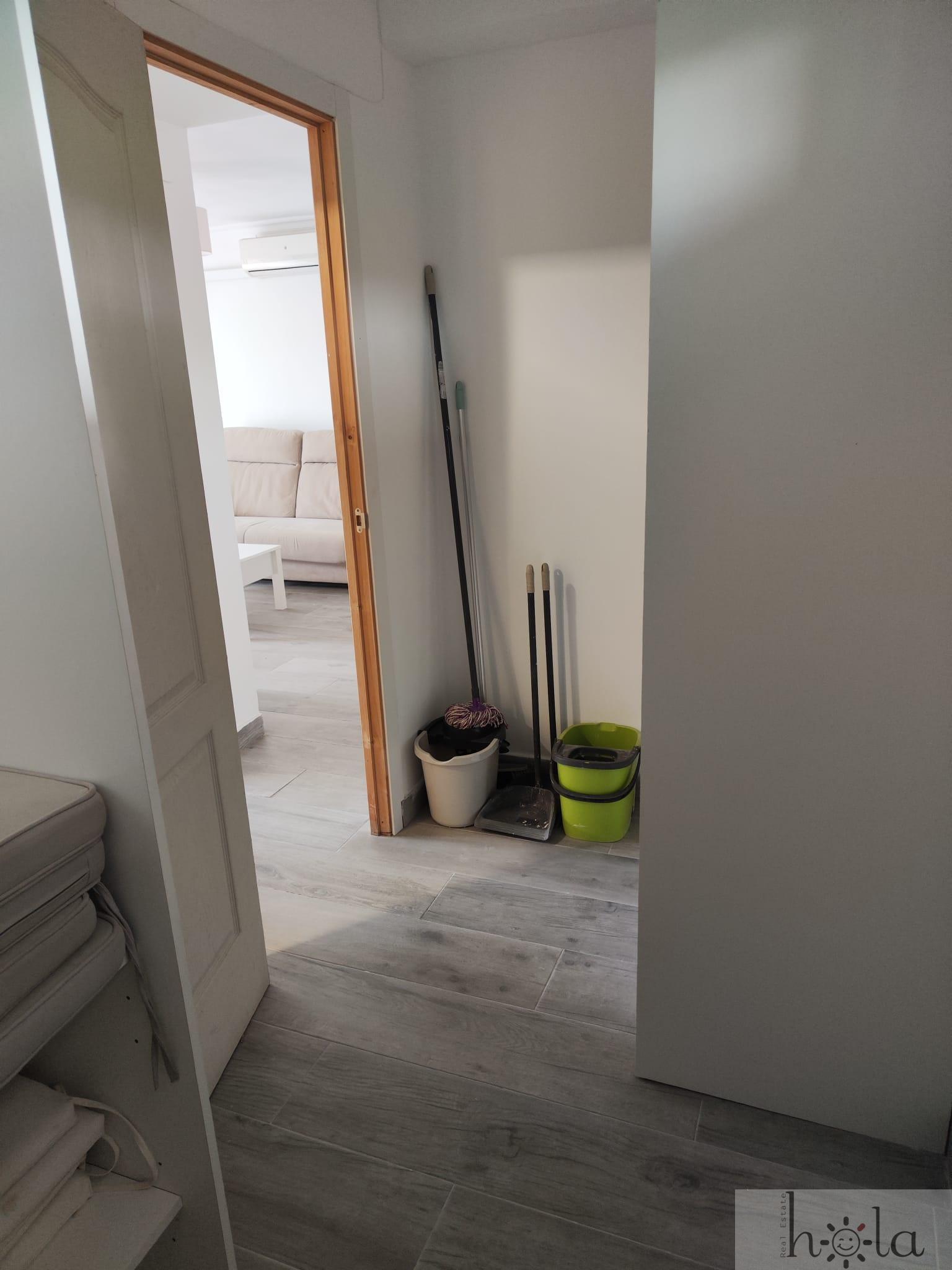 For sale of apartment in Benalmádena