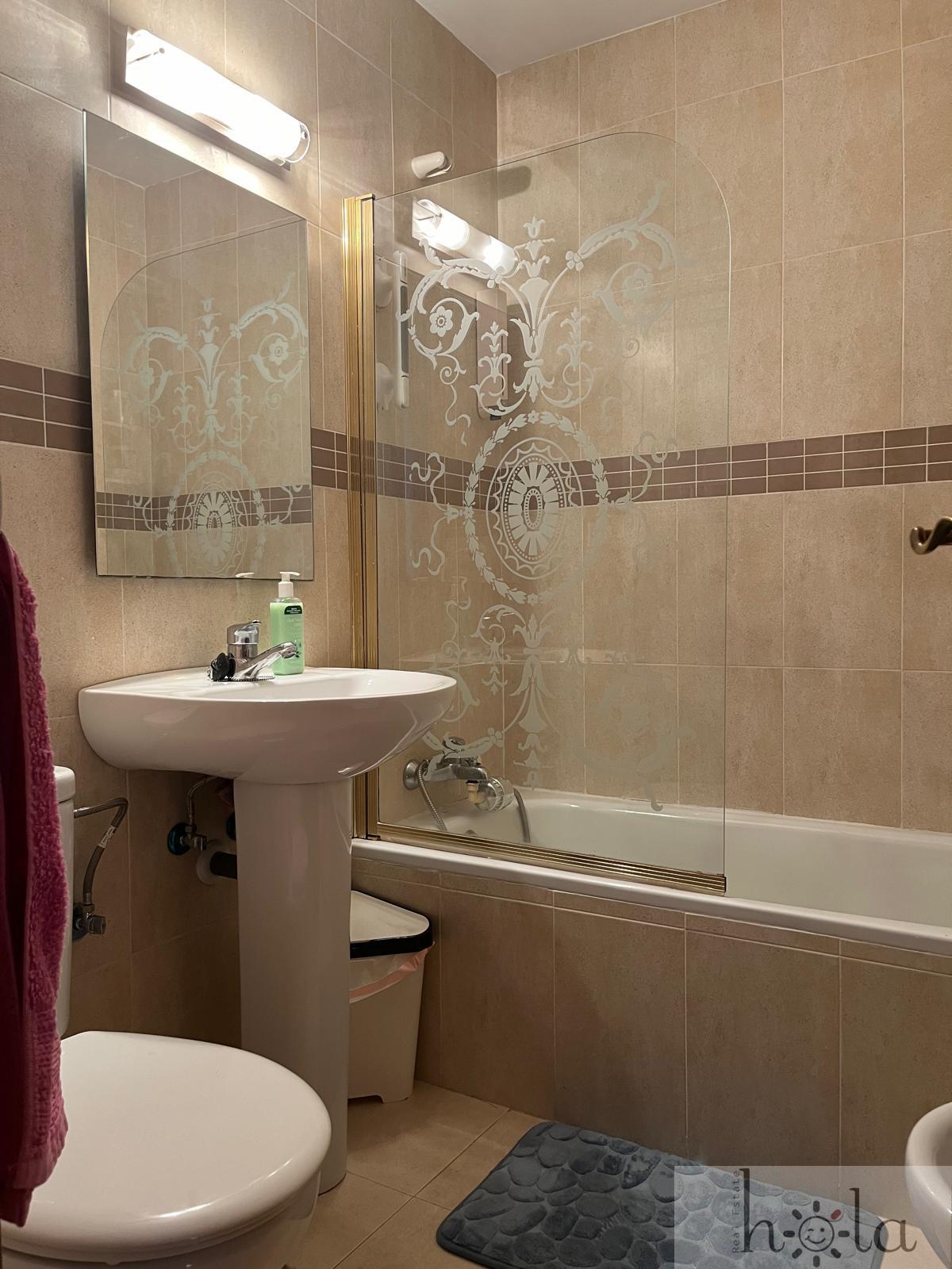 For sale of apartment in Málaga