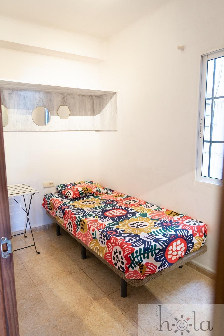 For sale of apartment in Málaga