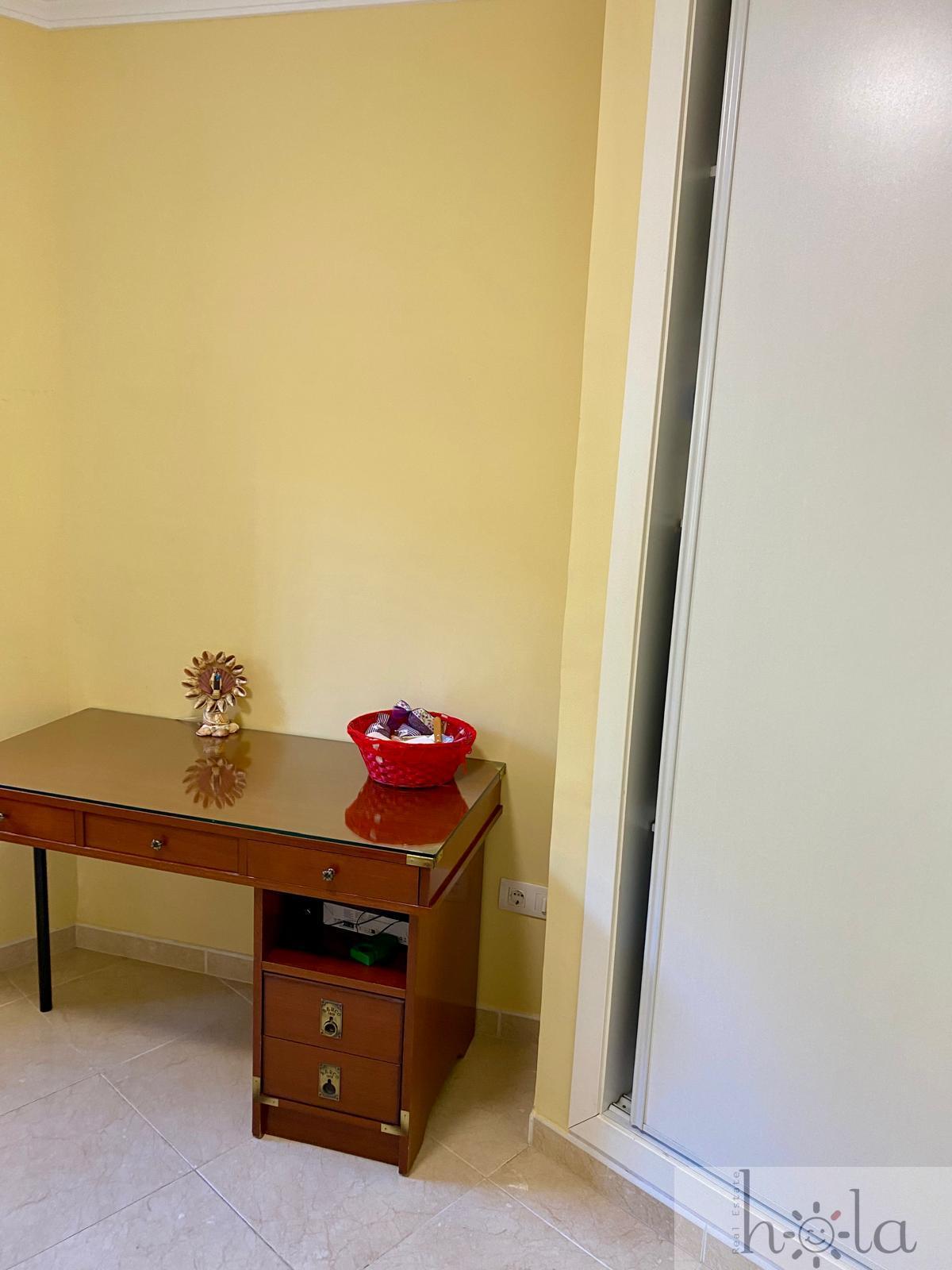 For sale of apartment in Fuengirola