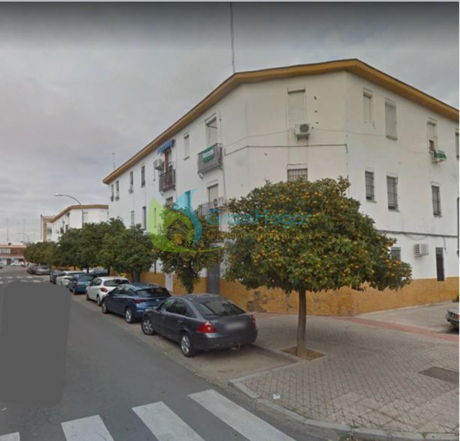 For sale of flat in Sevilla