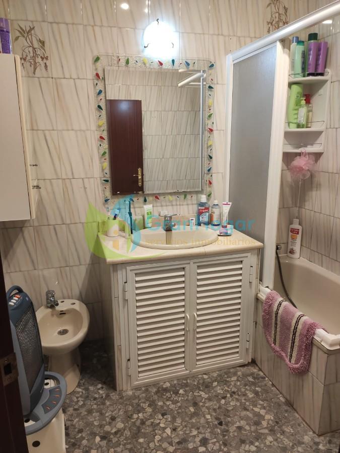 For sale of flat in Sevilla