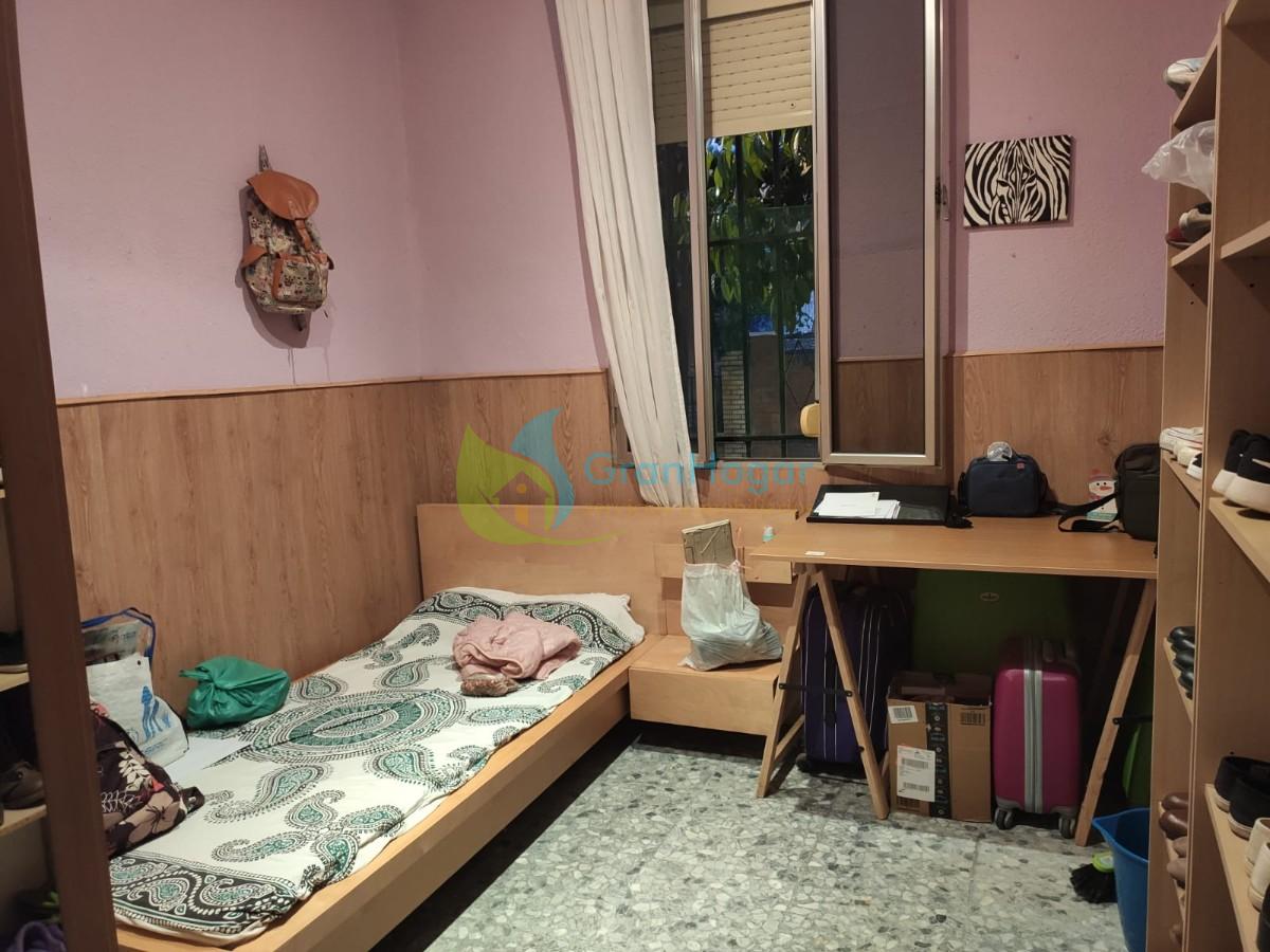 For sale of flat in Sevilla