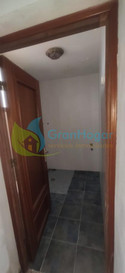 For sale of house in Sevilla