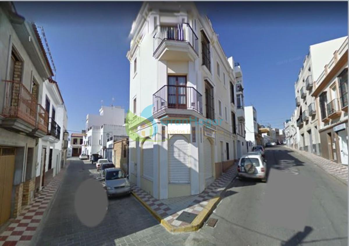 For sale of house in Sevilla