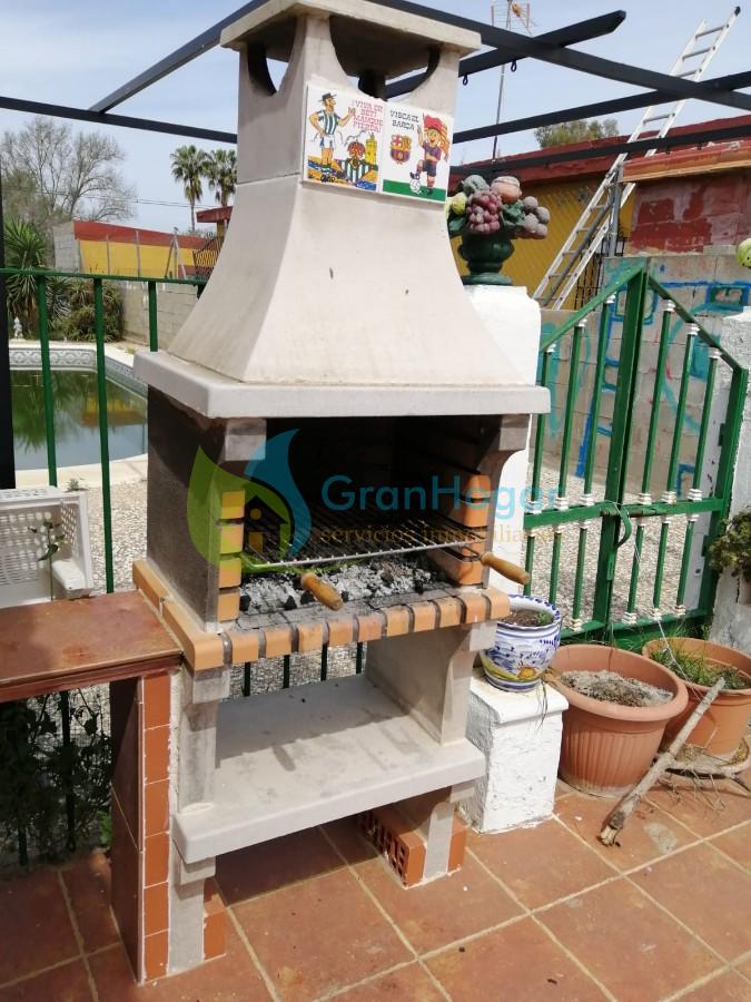 For sale of rural property in Sevilla