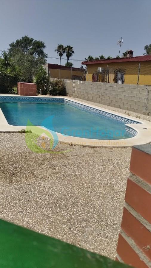 For sale of rural property in Sevilla