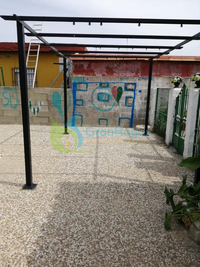 For sale of rural property in Sevilla