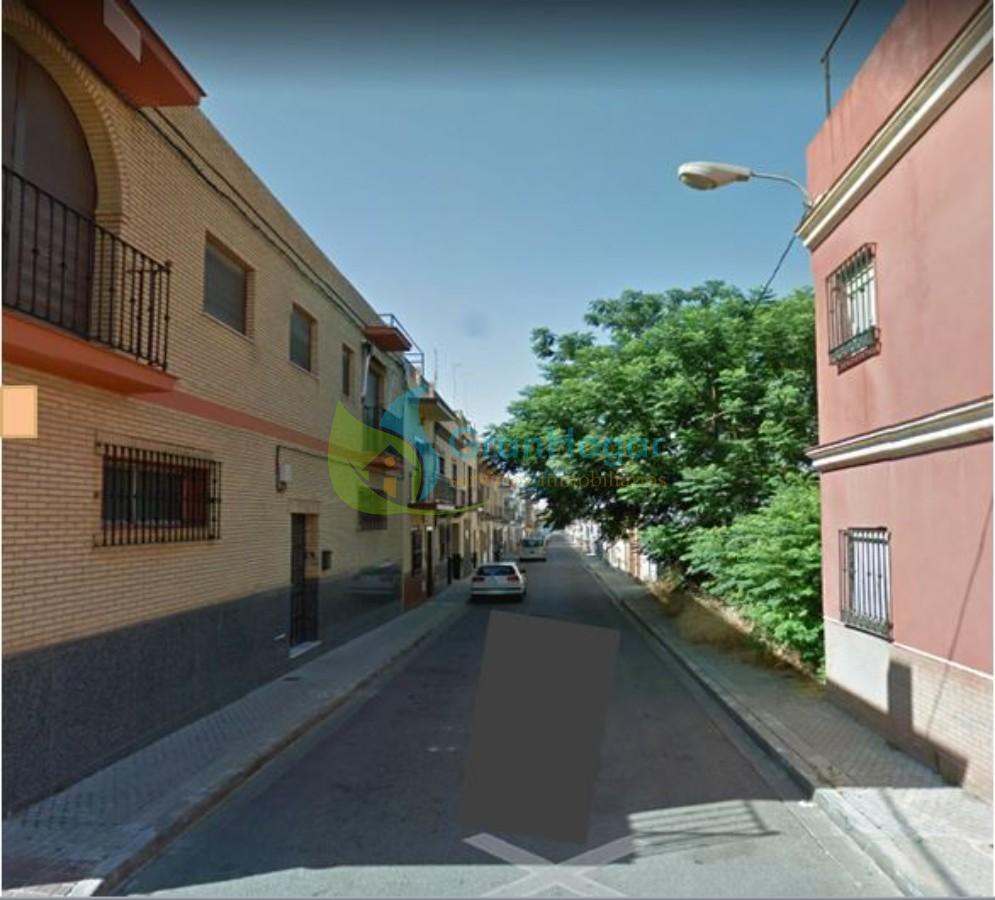 Venta de local en Sevilla