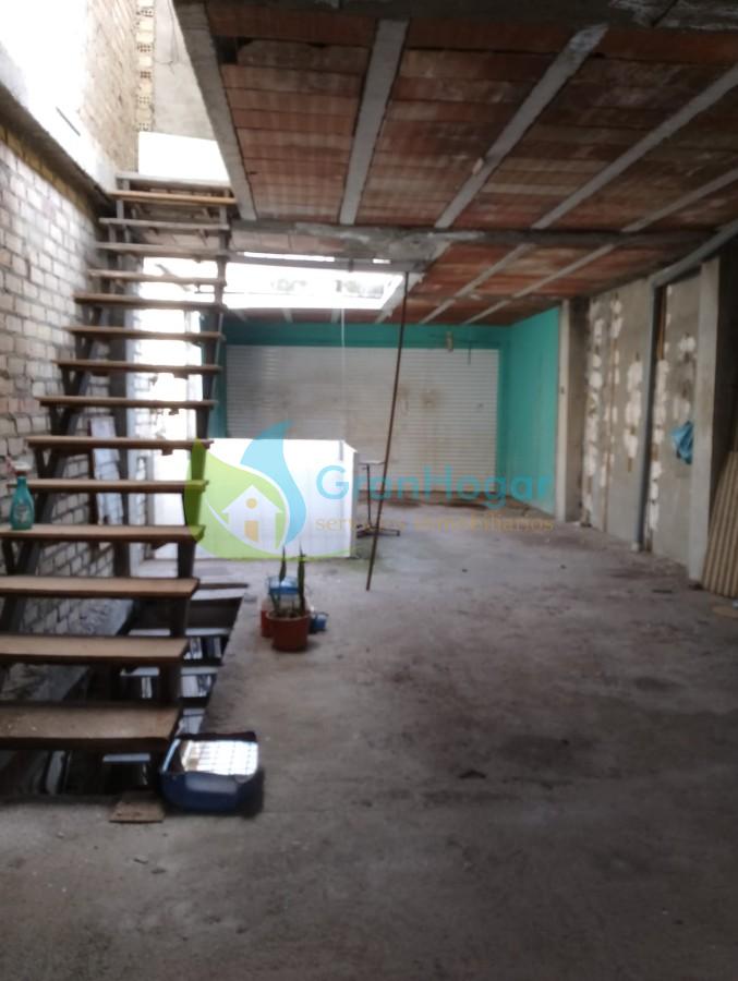 For sale of house in Sevilla