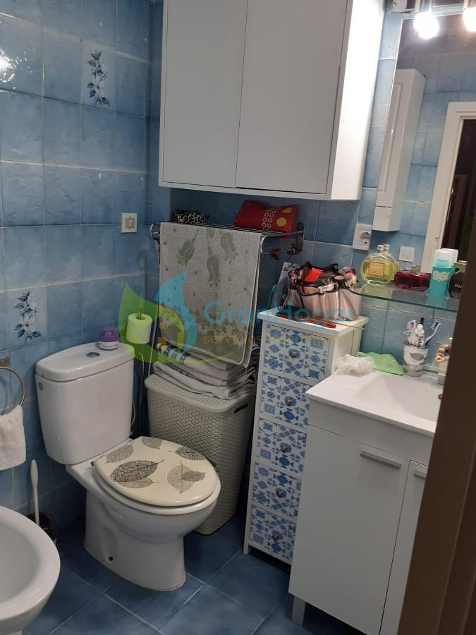 For sale of house in Sevilla