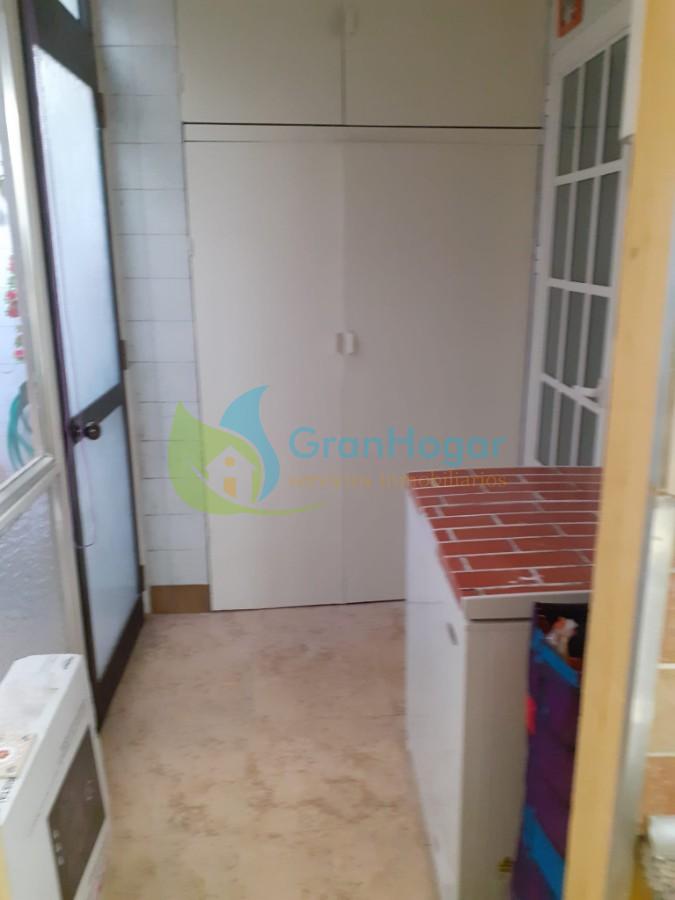 For sale of house in Sevilla