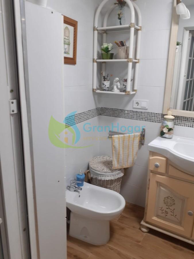 For sale of house in Sevilla