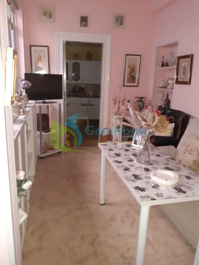 For sale of house in Sevilla