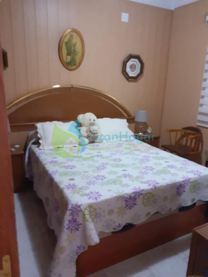 For sale of house in Sevilla