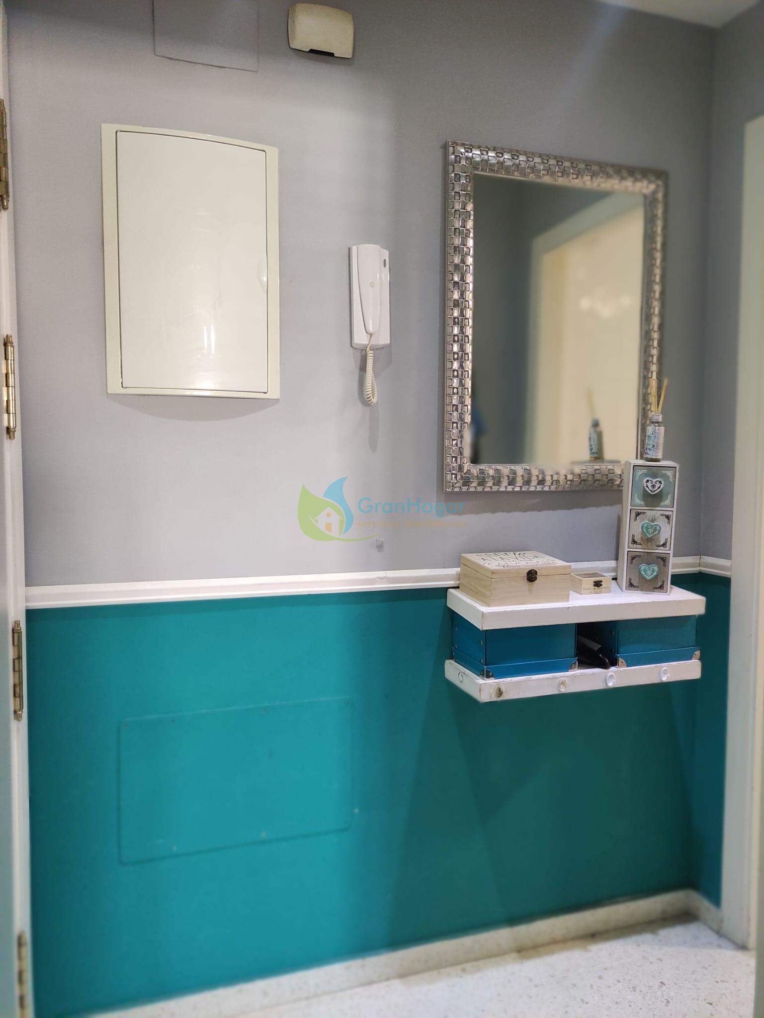For sale of flat in Sevilla
