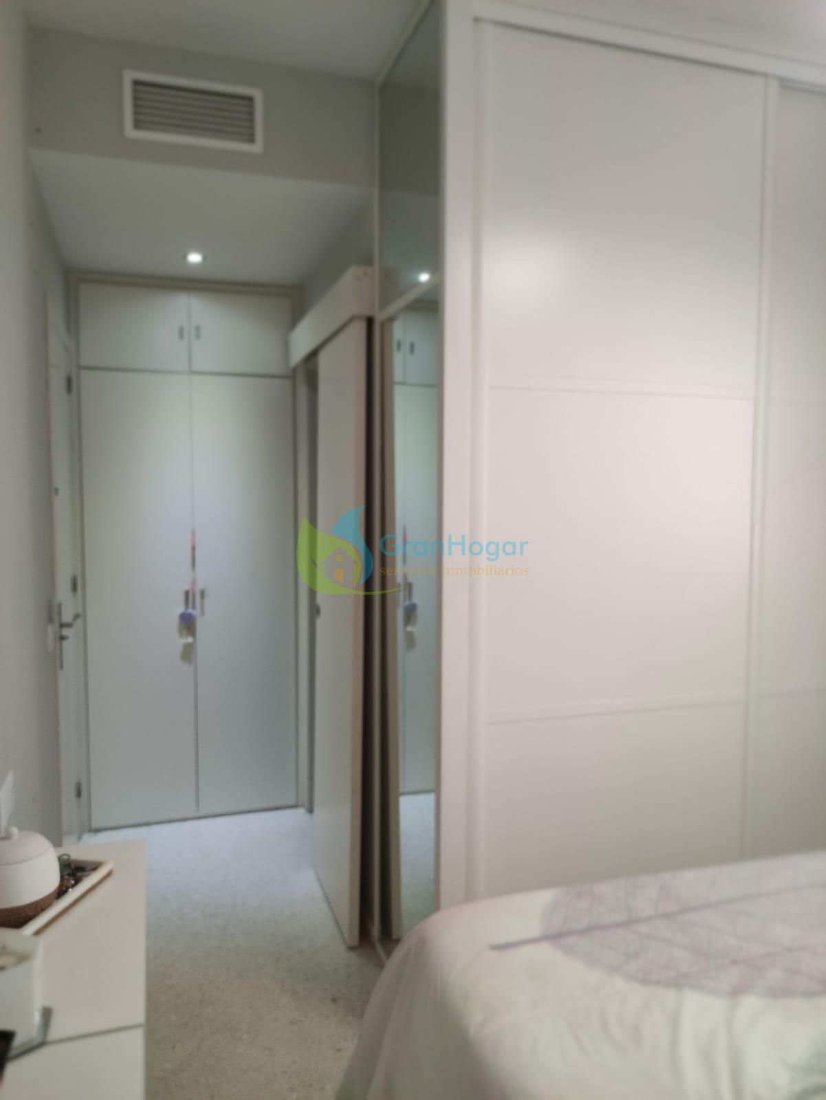 For sale of flat in Sevilla