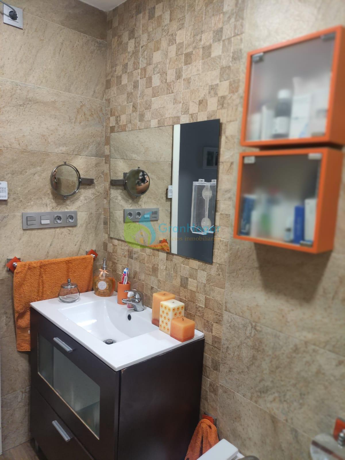 For sale of flat in Sevilla