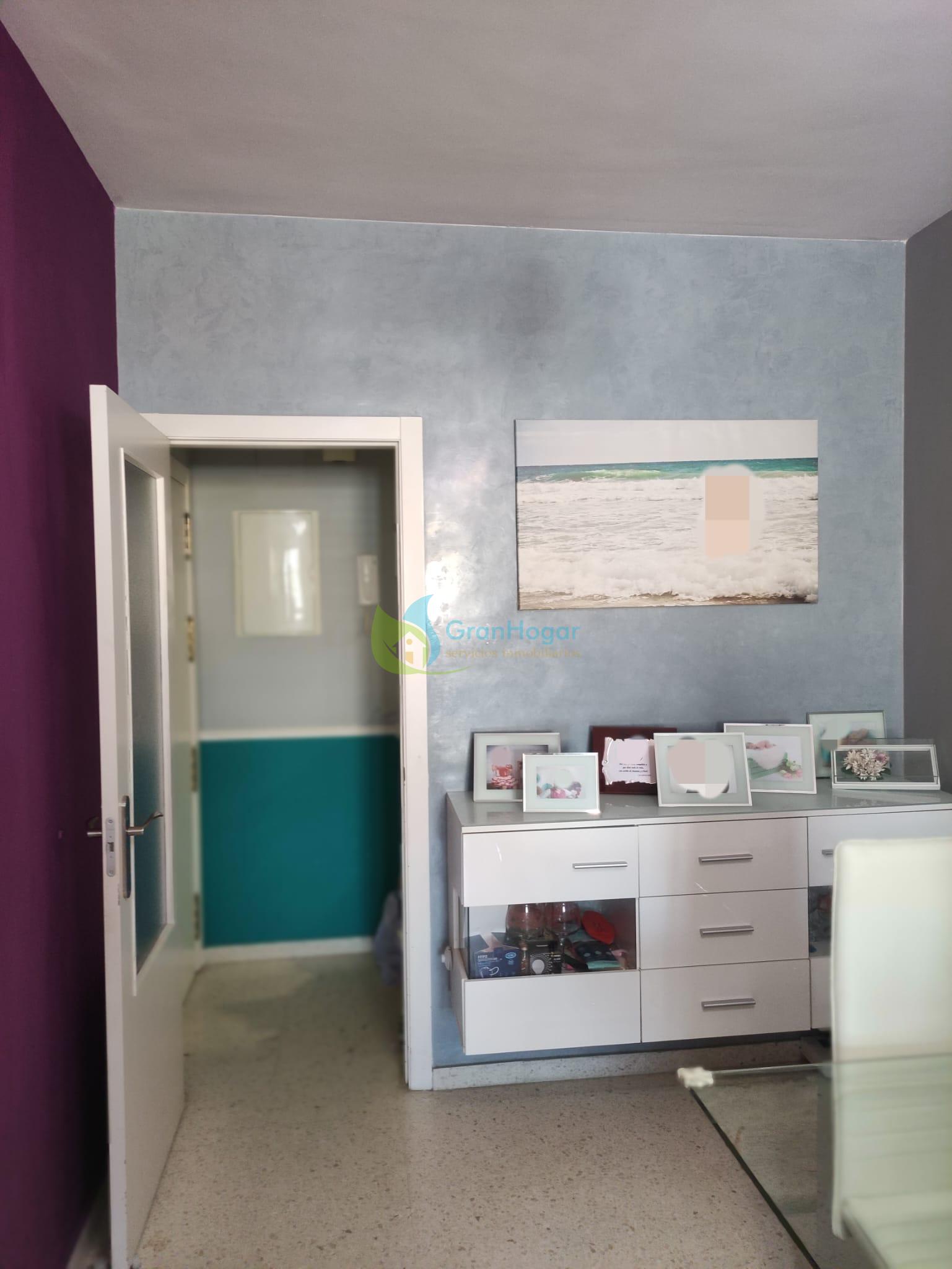For sale of flat in Sevilla
