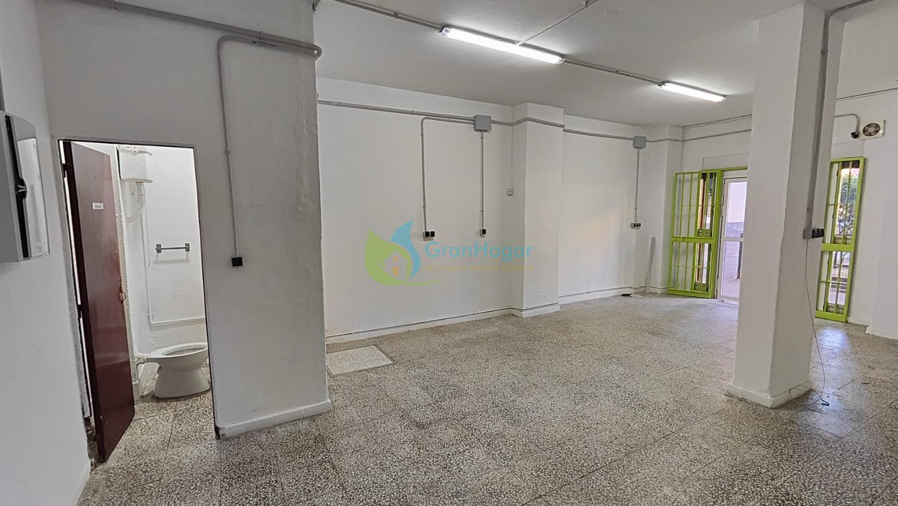 Venta de local comercial en Sevilla