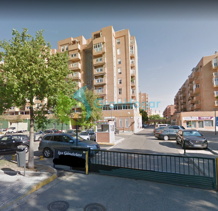 For sale of commercial in Sevilla