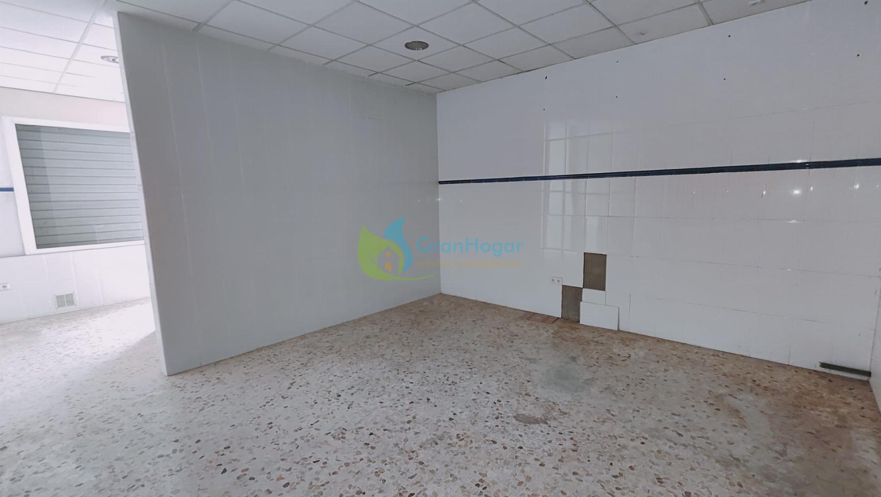 For sale of commercial in Sevilla