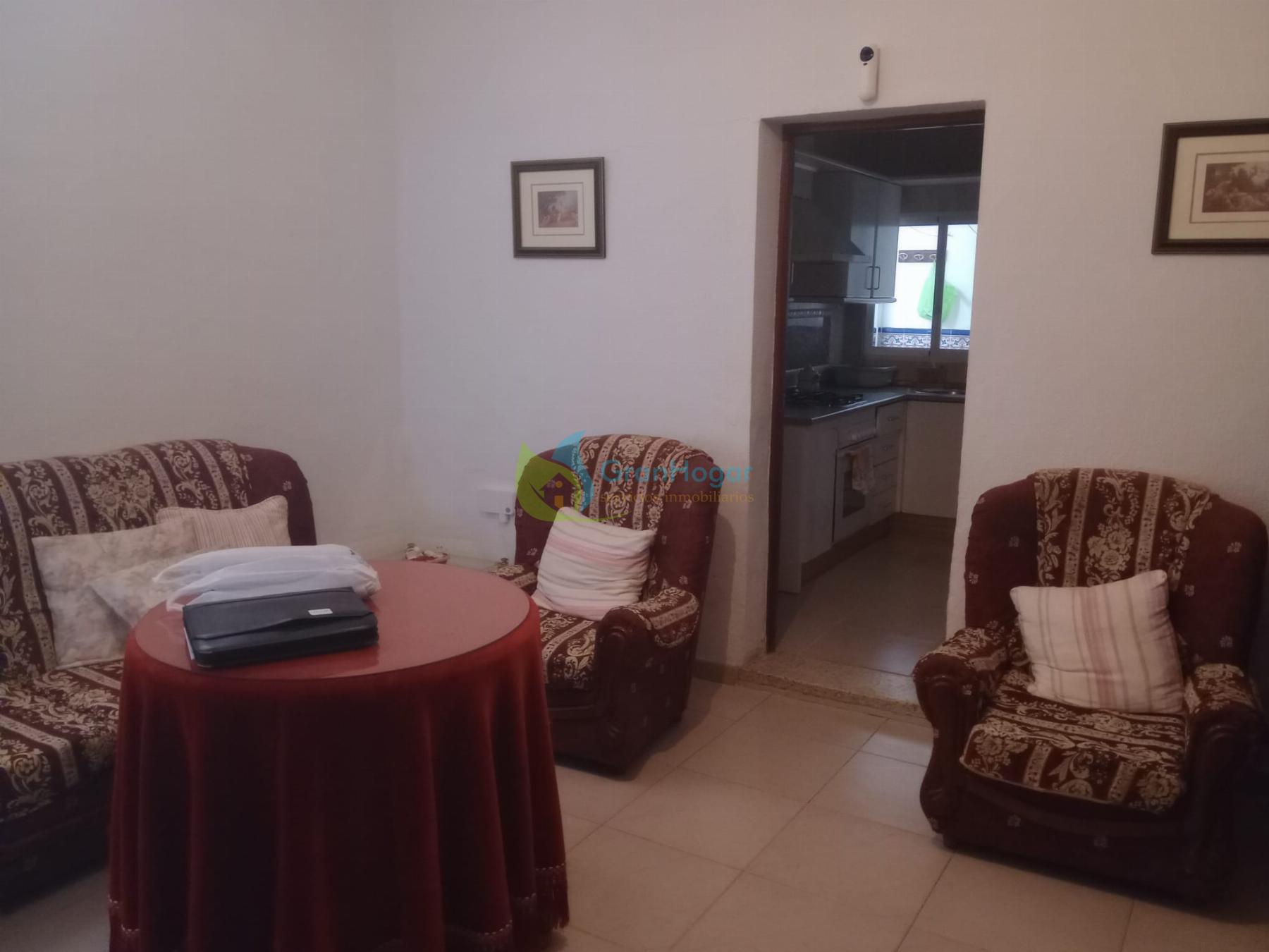 For sale of house in Sevilla