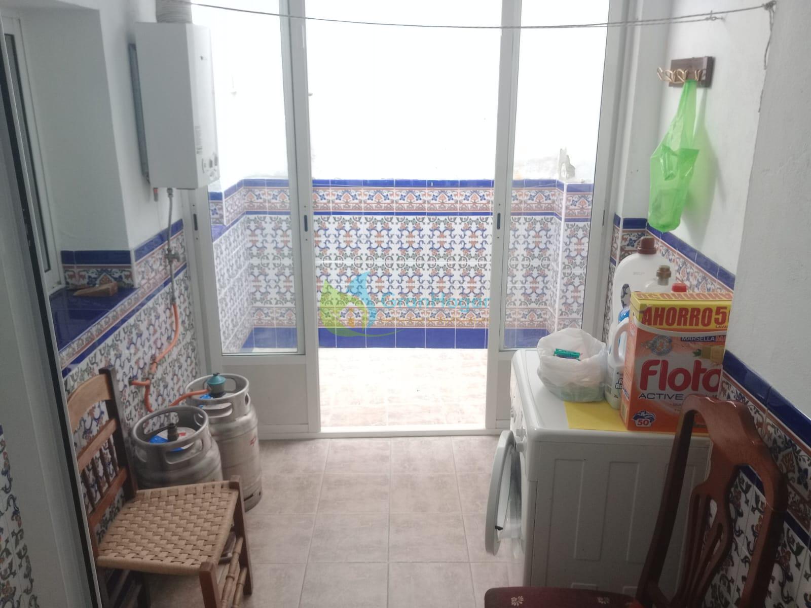 For sale of house in Sevilla
