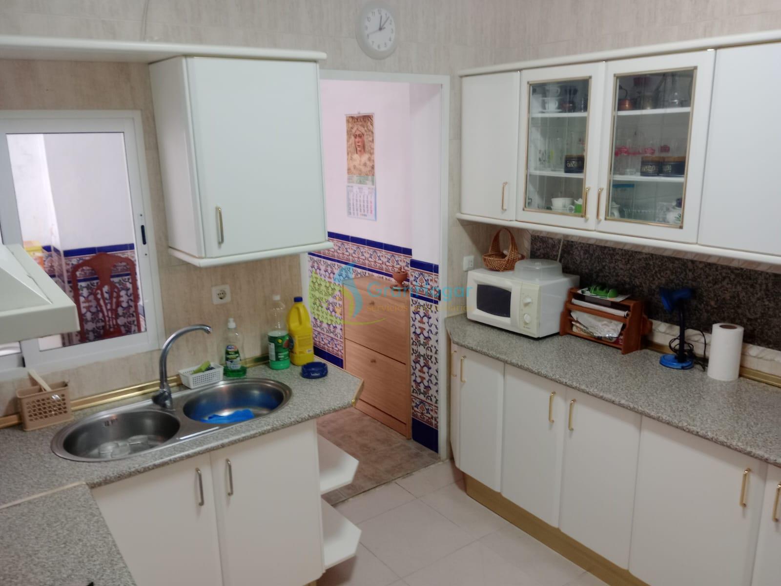 For sale of house in Sevilla