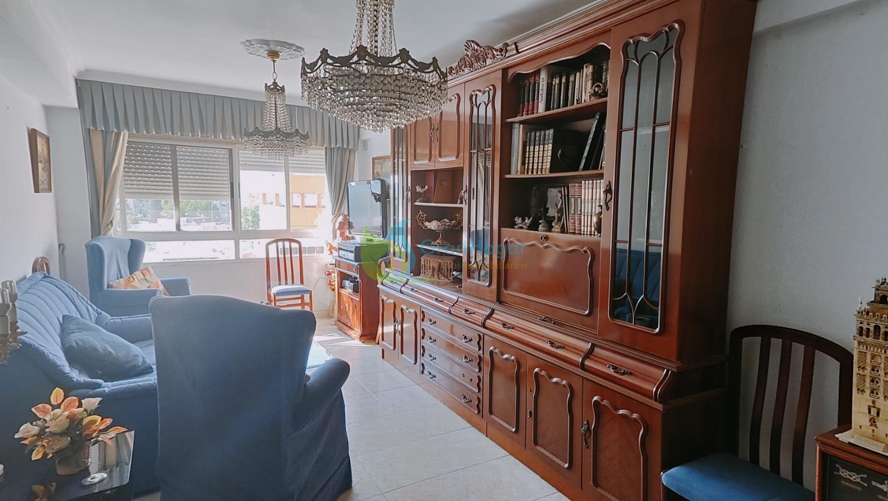 For sale of flat in Sevilla