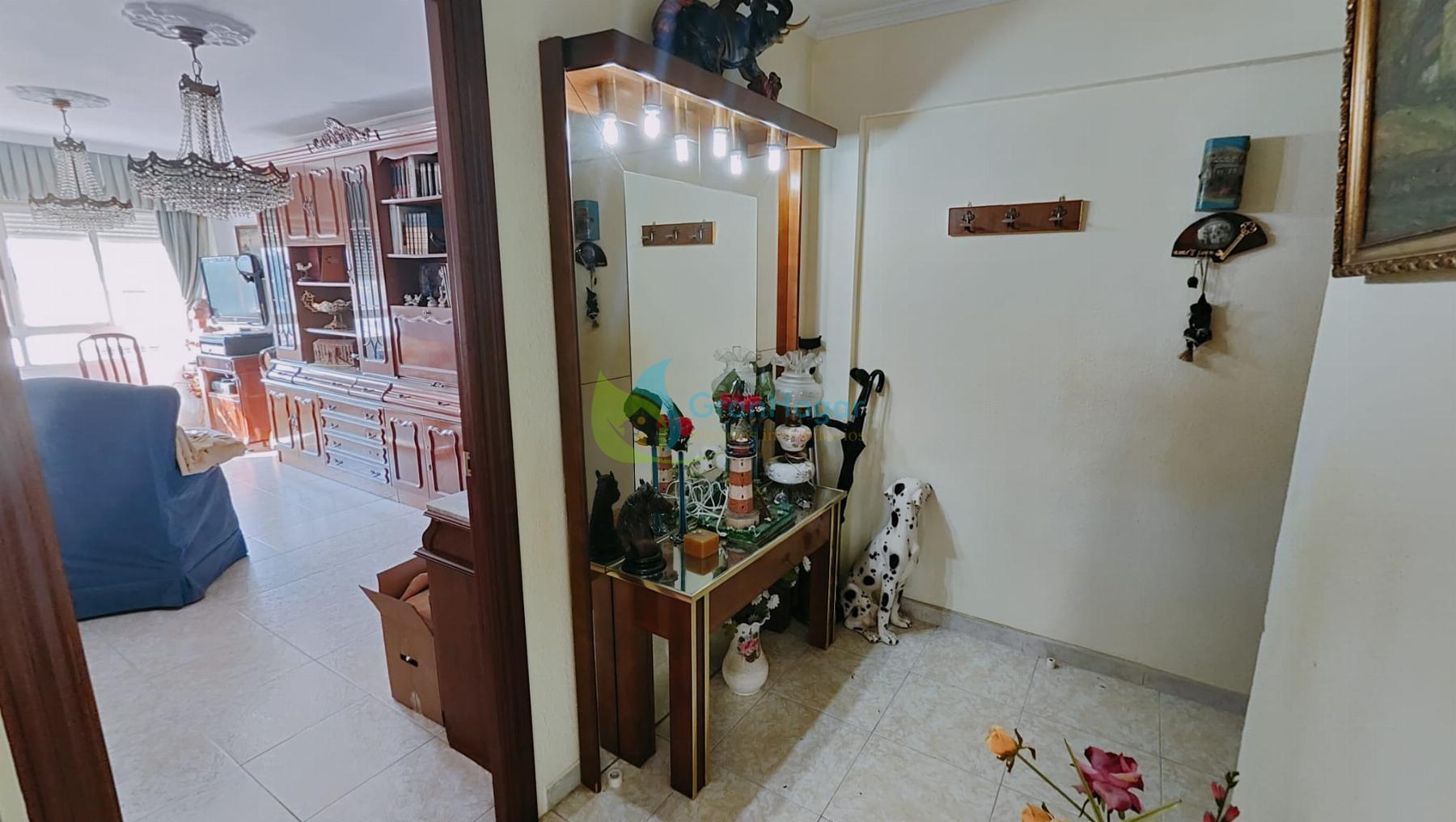 For sale of flat in Sevilla