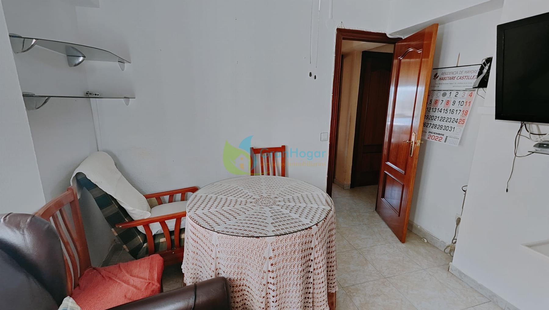 For sale of flat in Sevilla