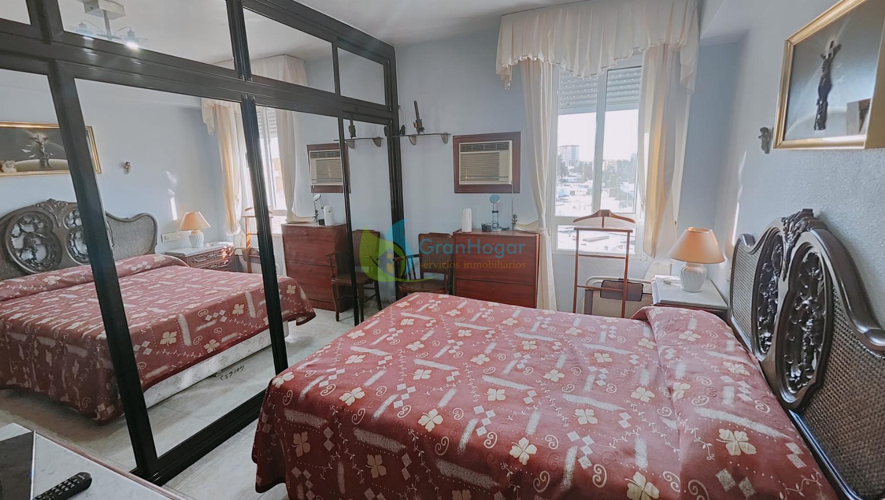 For sale of flat in Sevilla