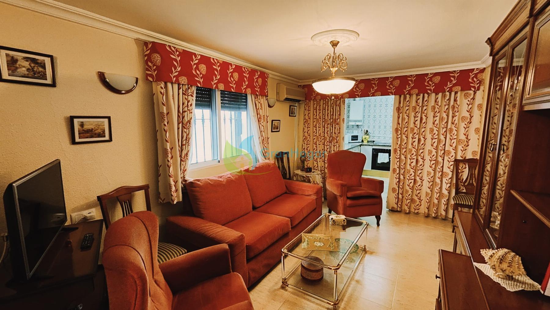 For sale of house in Sevilla