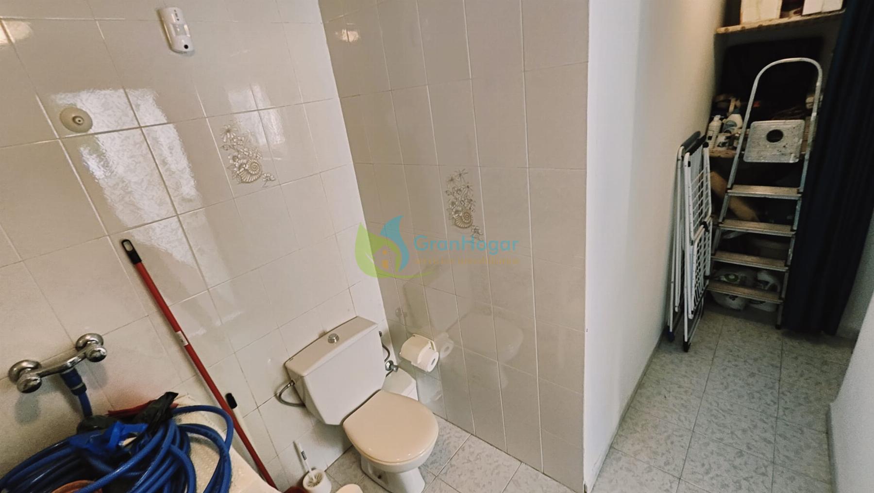 For sale of house in Sevilla