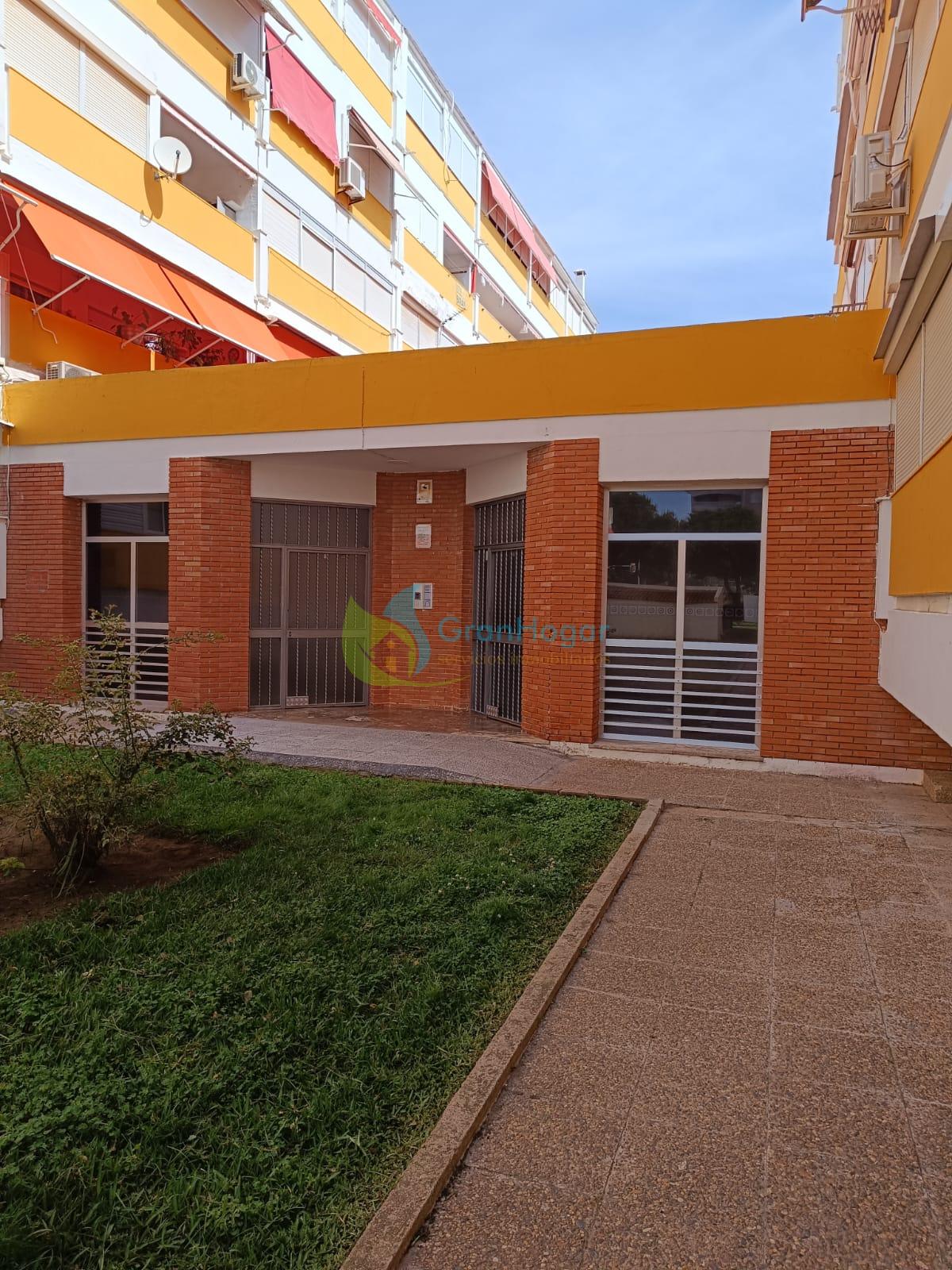 For sale of flat in Huelva