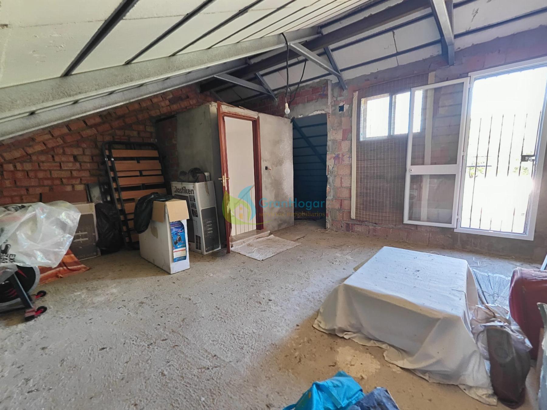 For sale of house in Bormujos