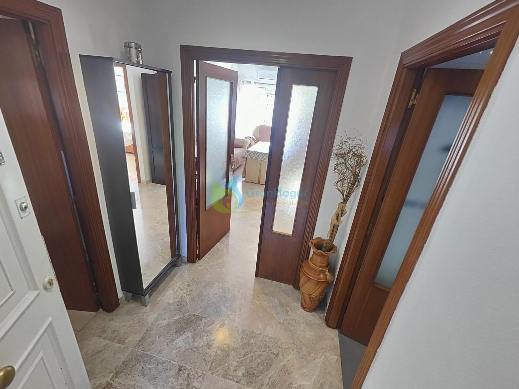 For sale of house in Bormujos