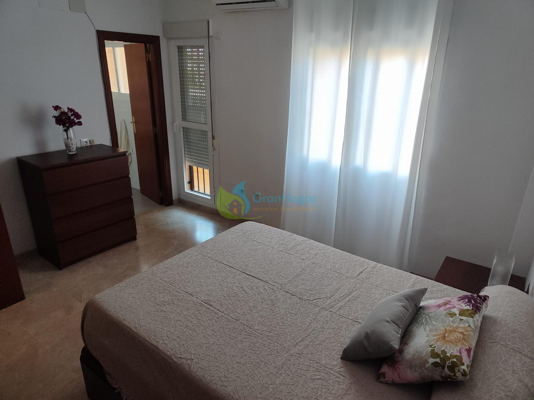 For sale of house in Bormujos