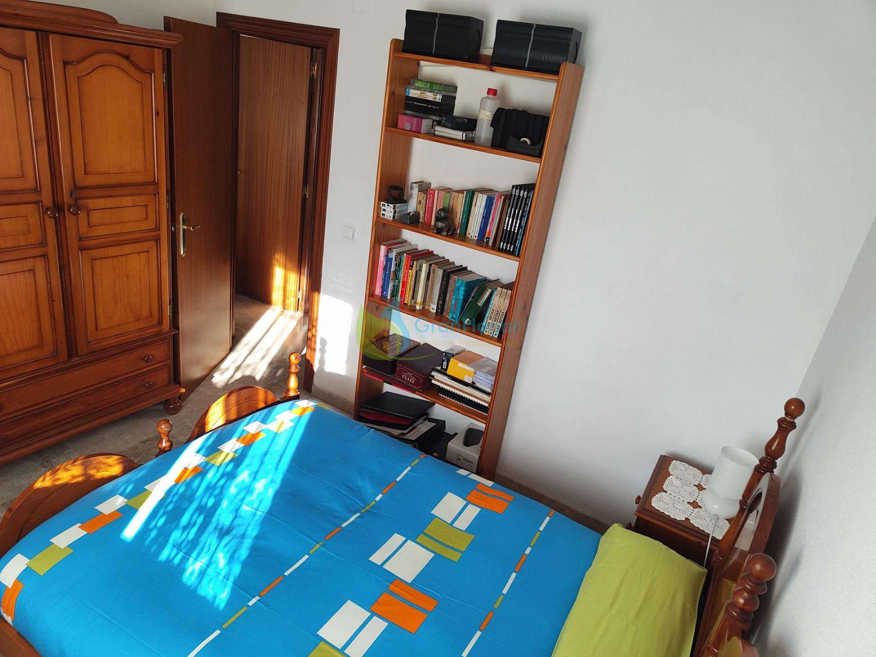 For sale of house in Bormujos