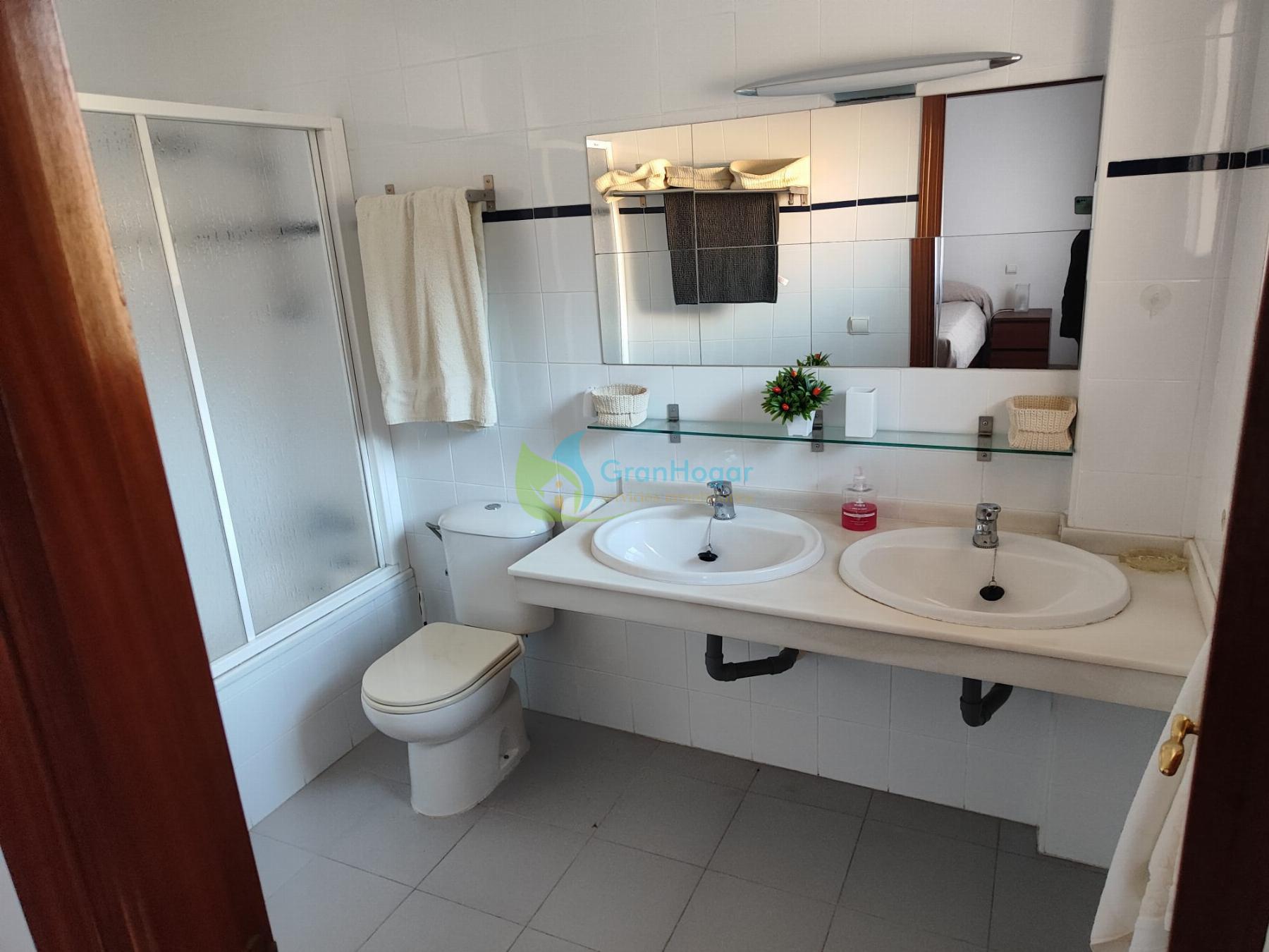 For sale of house in Bormujos