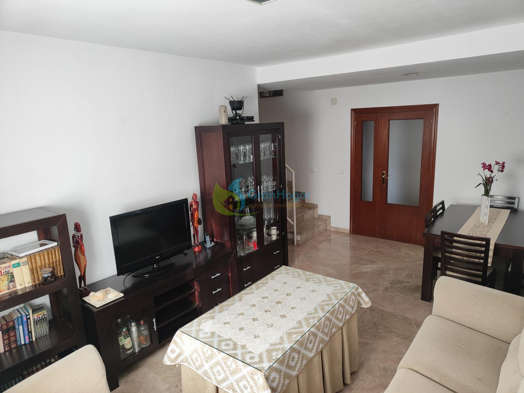 For sale of house in Bormujos